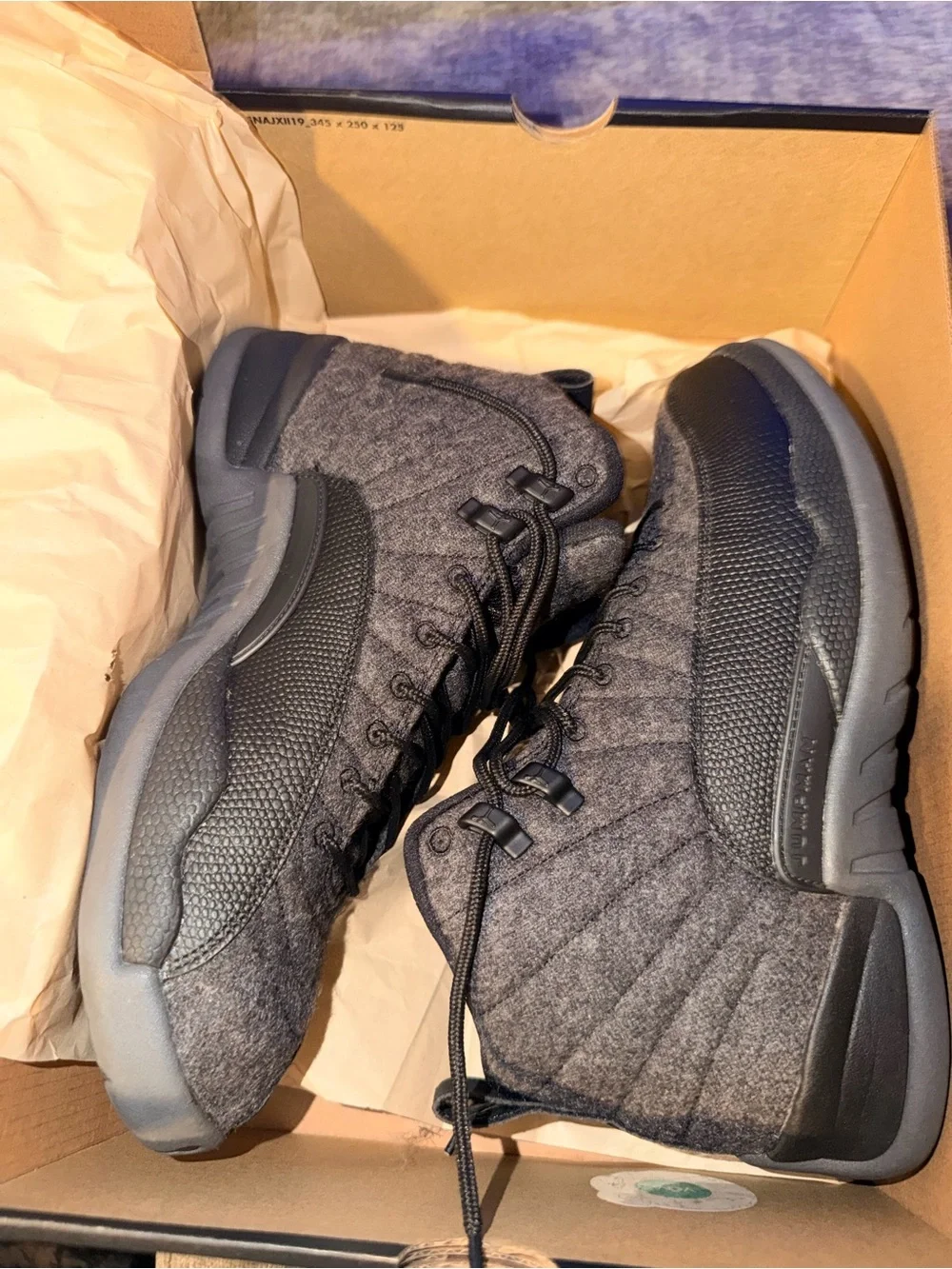 Air Jordan 12 Retro Wool Dark Grey Metallic Silver Men’s Size 8.5
